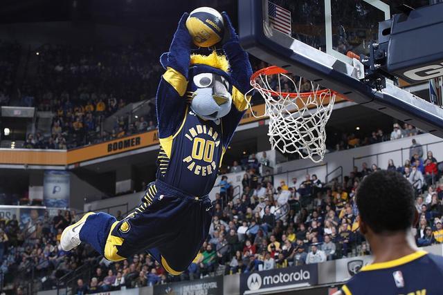 王思雨:观众的欢呼令我兴奋 我认真起来很可怕